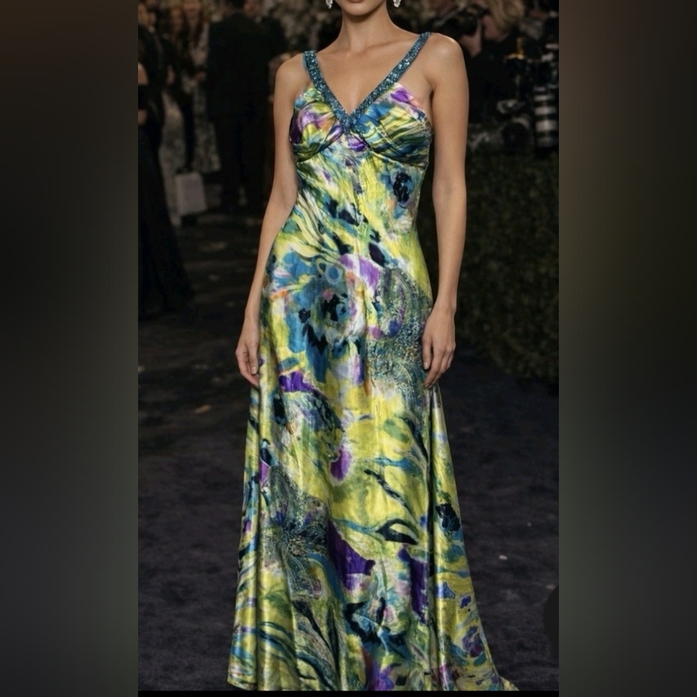 Speechless Size Medium Vibrant Multicolor Maxi Dress with Blue Accents